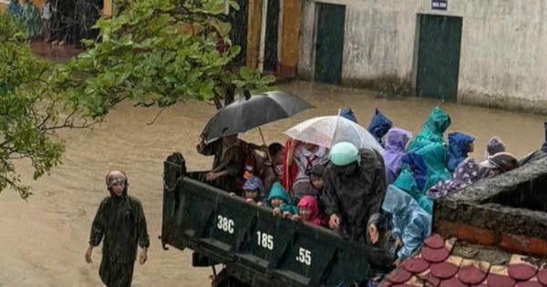 Hà Tĩnh mưa lớn, xả tràn hồ chứa, nhiều nơi có nguy cơ ngập lụt Hà Tĩnh mưa lớn, xả tràn hồ chứa, nhiều nơi có nguy cơ ngập lụt